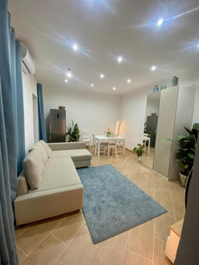 Гостиница Marechiaro Apartments, Палермо